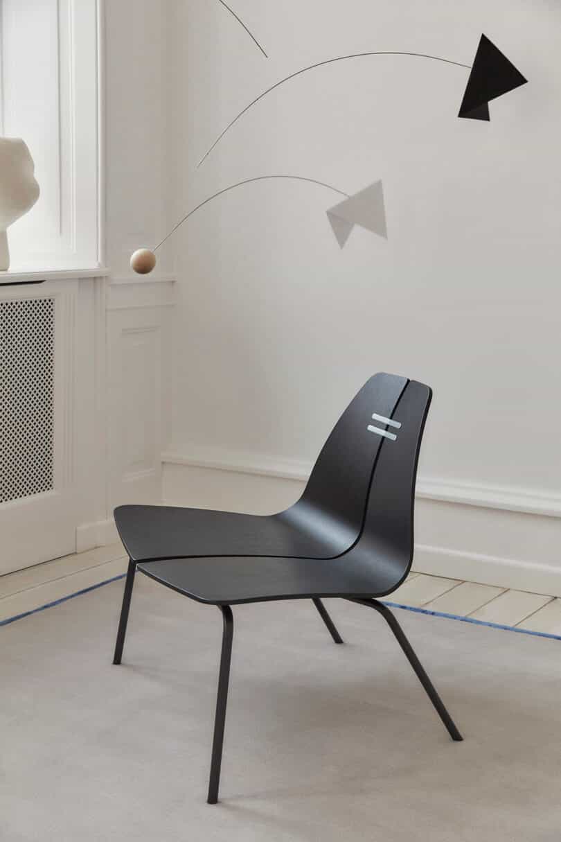 Cover Image for Reviving Modern Elegance: Poul Kjærholm’s PK23™ Chair