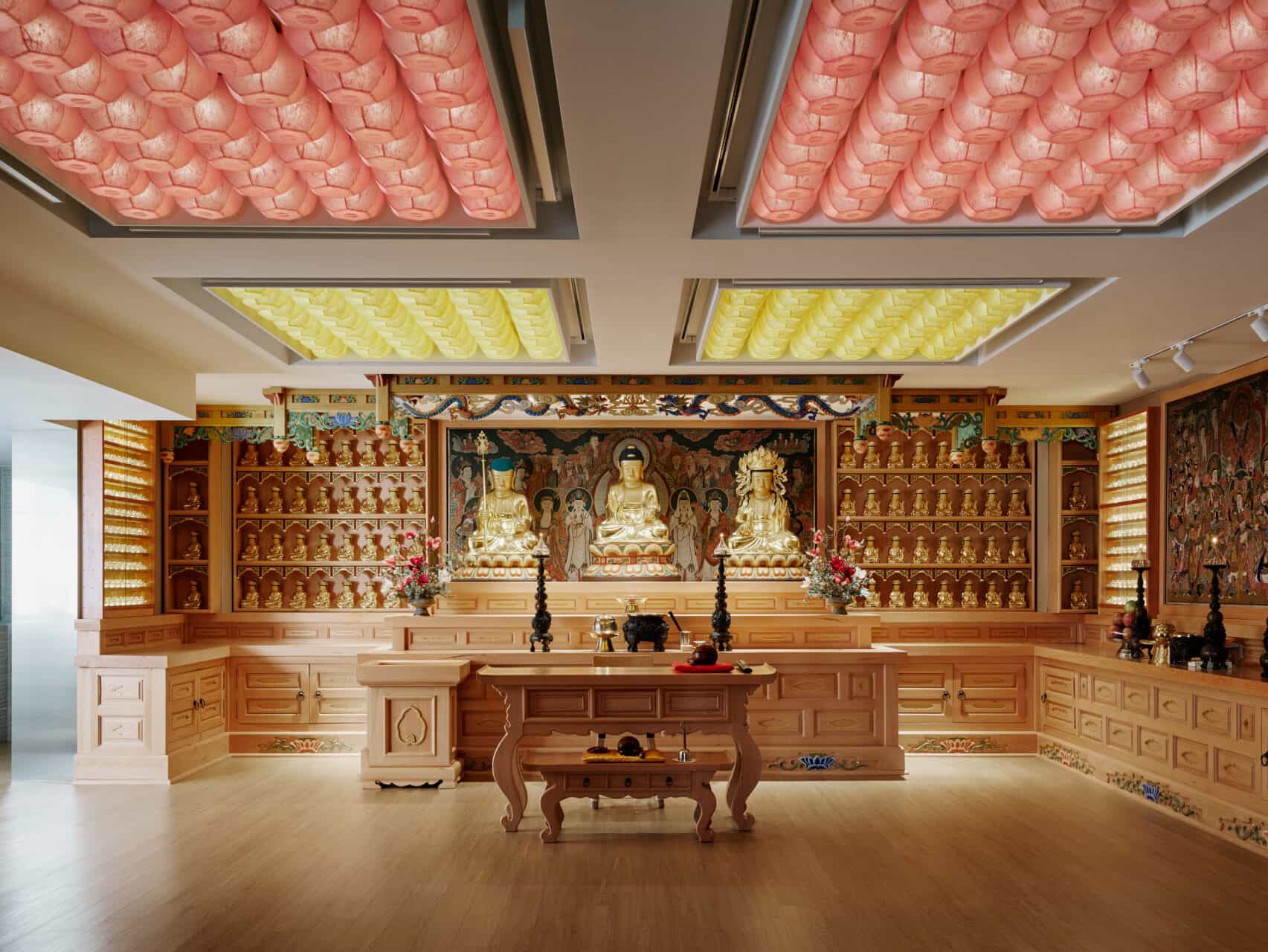 Cover Image for The Buddhist Temple, Gone Modern: A Busan Meditation Centre Appeals to Urbanites