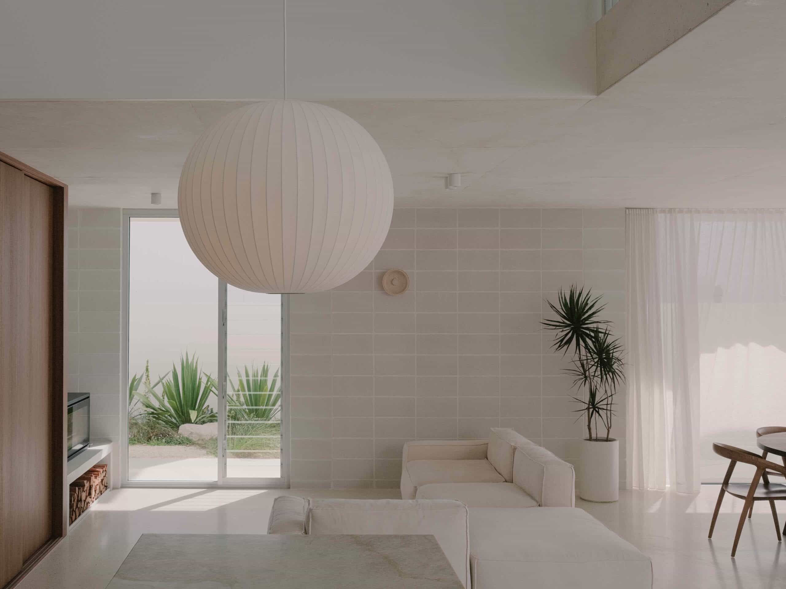 Cover Image for Blackwattle House: A Tranquil Coastal Retreat by Hayley Pryor Architect