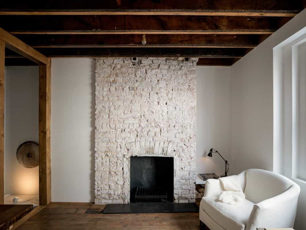 Cover Image for Tuckey Design Studio’s Urban Sanctuary in Knightsbridge