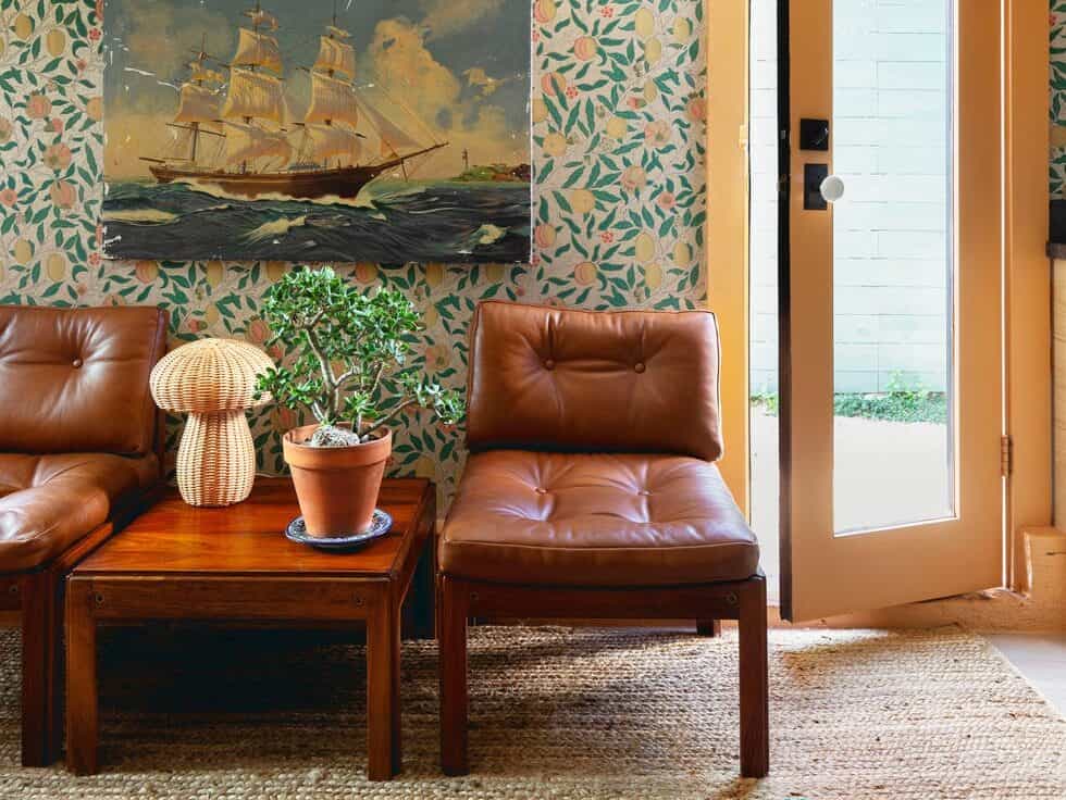 Cover Image for Charming Cottage: Maximalist Design Meets Cozy California Vibes